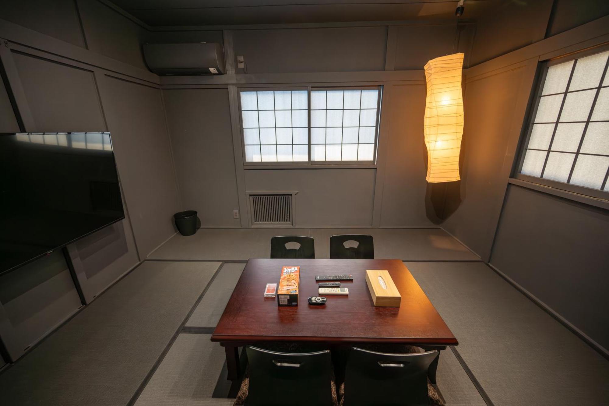 YNH Guest House Ōsaka Extérieur photo